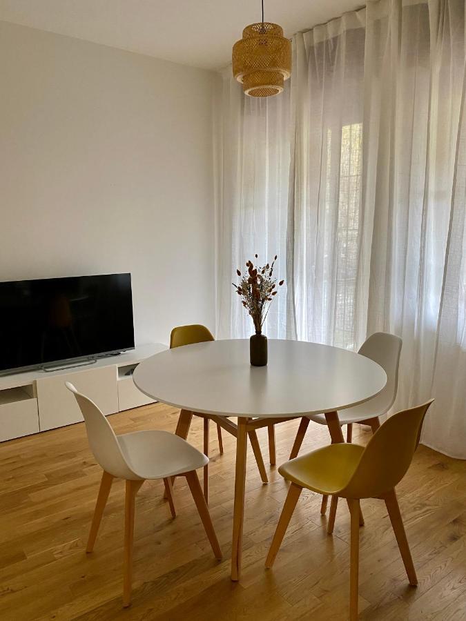 Brand New Flat Ready To Welcome You To Milan! Appartamento Milano